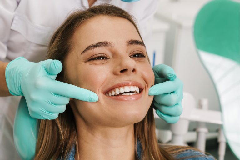 Odontoiatria additiva: metodi per la ricostruzione estetica