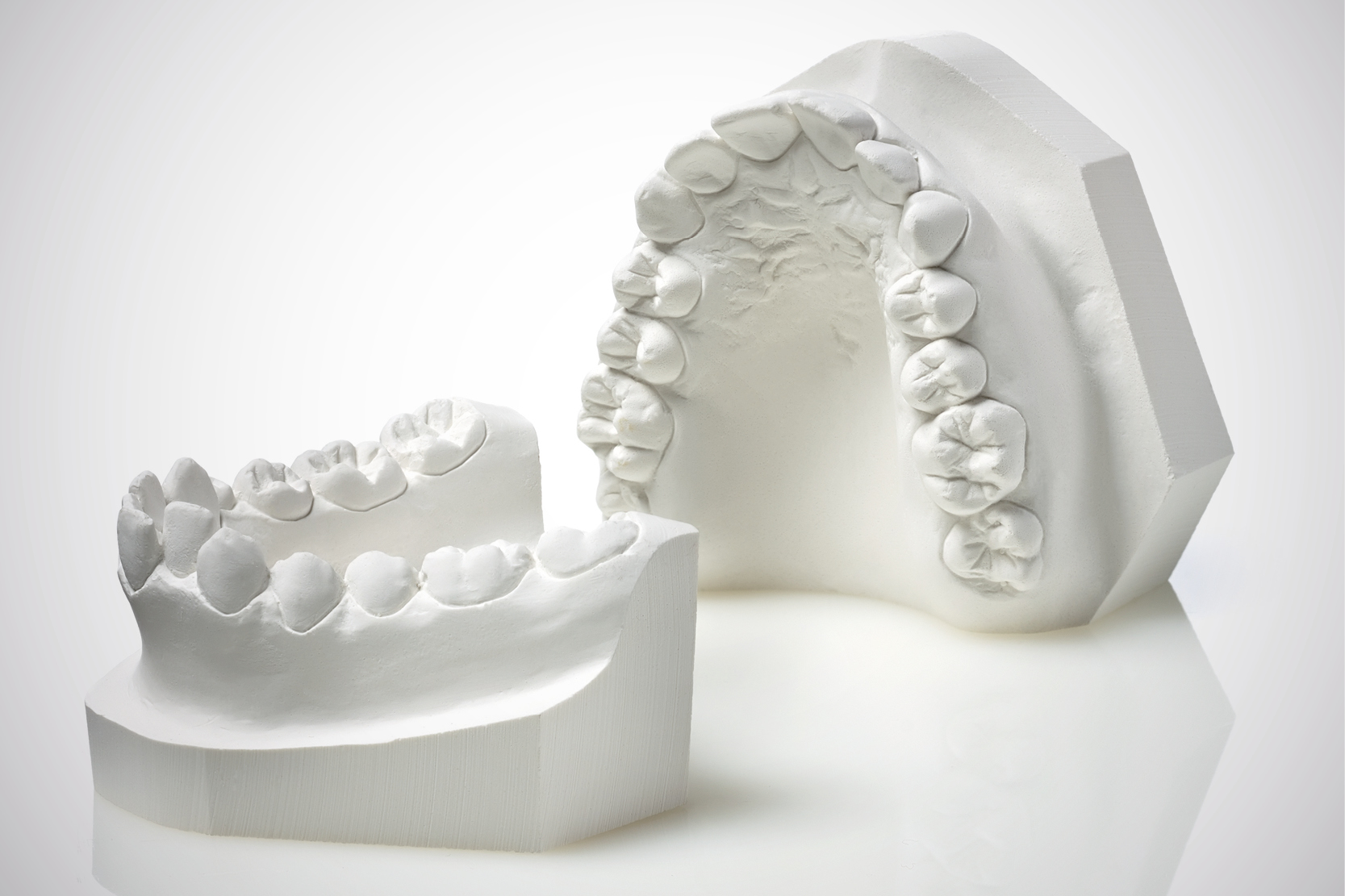 The uses of gypsum in dentistry